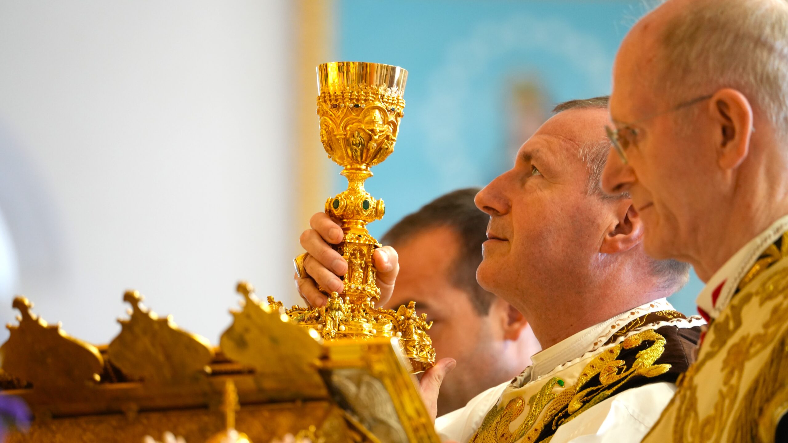 Caractéristiques de la Vraie Église ›